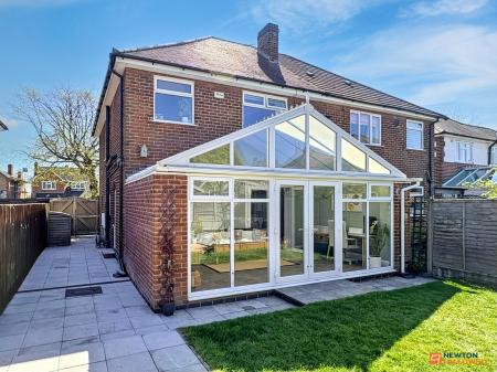 3 bedroom Semi-detached house for sale in Forest Road, Coalville, LE67