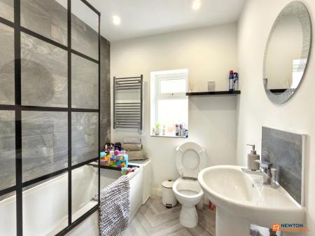 3 bedroom Semi-detached house for sale in Ashby Road, Coalville, LE67