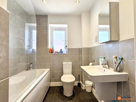 3 bedroom Detached house for sale in Lewis Close, Ibstock, LE67