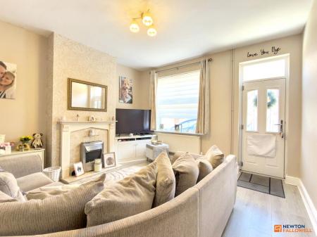 2 bedroom Terraced House for sale in Belvoir Road, Coalville, LE67