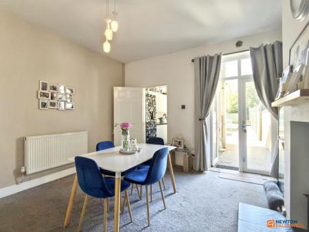 2 bedroom Terraced House for sale in Belvoir Road, Coalville, LE67