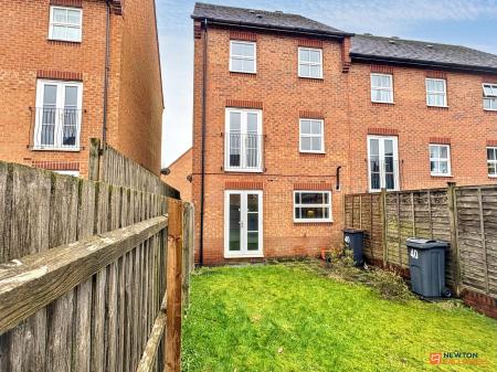 3 bedroom End of terrace house for sale in Staples Drive, Coalville, LE67