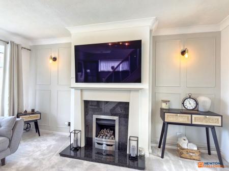 2 bedroom Semi-detached house for sale in St. Denys Crescent, Ibstock, LE67