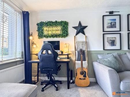 3 bedroom Terraced House for sale in Cedar Drive, Ibstock, LE67