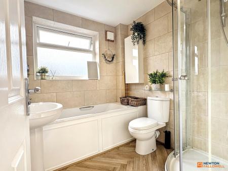3 bedroom Terraced House for sale in Cedar Drive, Ibstock, LE67