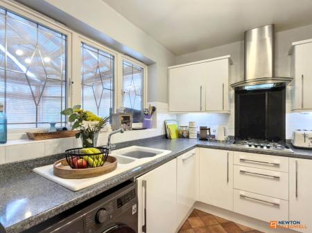 4 bedroom Detached house for sale in Hextall Drive, Ibstock, LE67