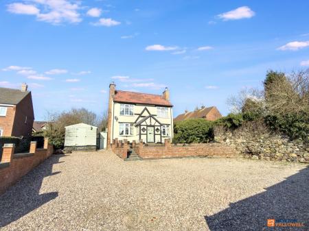 Dennis Street, Hugglescote, LE67