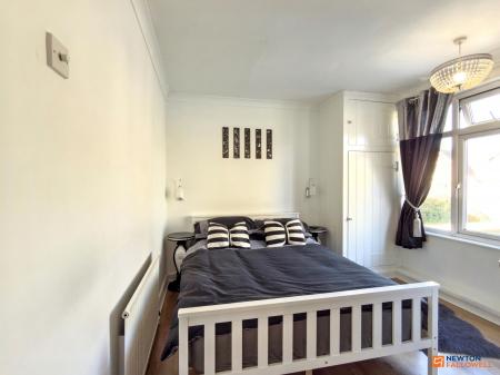 3 bedroom Detached house for sale in Dennis Street, Hugglescote, LE67