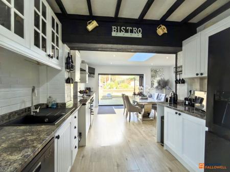 3 bedroom Detached house for sale in Dennis Street, Hugglescote, LE67