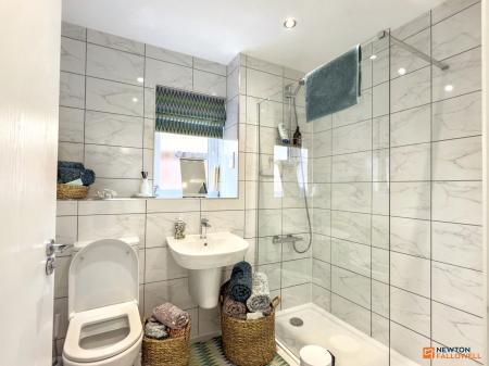 4 bedroom Detached house for sale in Jade Grove, Coalville, LE67