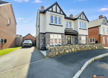 Jade Grove, Coalville, LE67