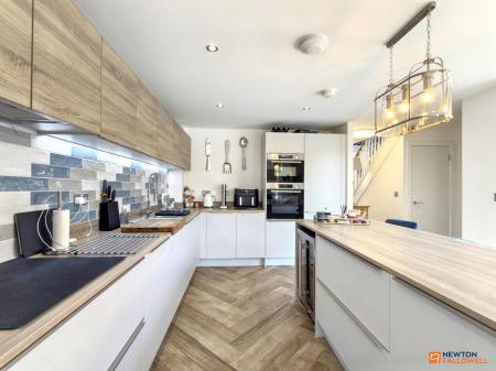 4 bedroom Detached house for sale in Jade Grove, Coalville, LE67