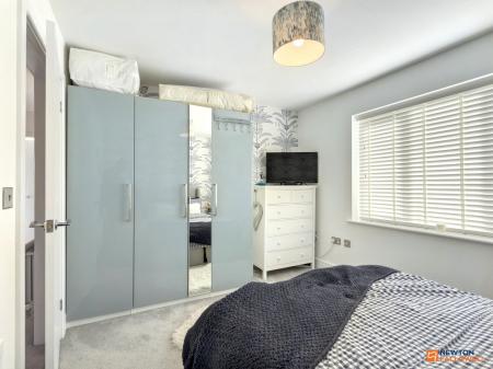 4 bedroom Detached house for sale in Jade Grove, Coalville, LE67