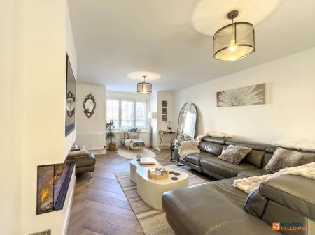 4 bedroom Detached house for sale in Jade Grove, Coalville, LE67