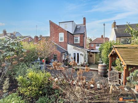 3 bedroom Detached house for sale in Silver Street, Whitwick, LE67