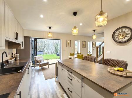 4 bedroom Detached house for sale in Three Waters View, Whitwick, LE67