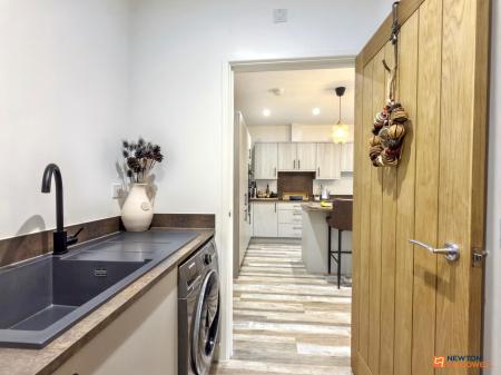 4 bedroom Detached house for sale in Three Waters View, Whitwick, LE67