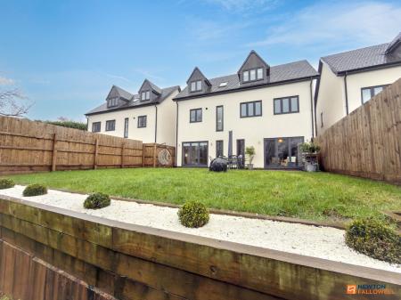 4 bedroom Detached house for sale in Three Waters View, Whitwick, LE67