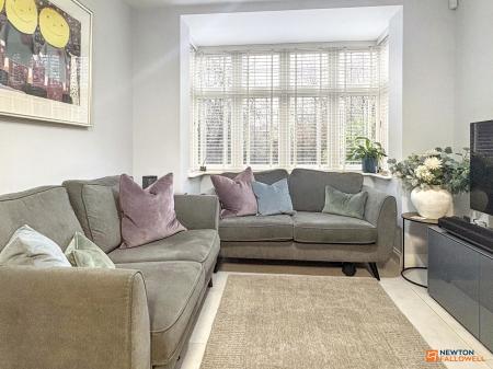4 bedroom Semi-detached house for sale in Discovery Close, Coalville, LE67