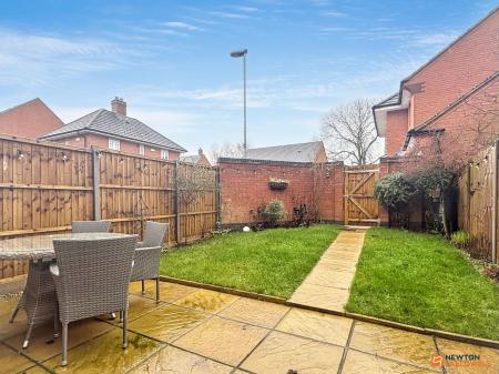 4 bedroom Semi-detached house for sale in Discovery Close, Coalville, LE67