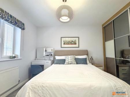 4 bedroom Semi-detached house for sale in Discovery Close, Coalville, LE67