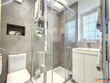 4 bedroom Semi-detached house for sale in Discovery Close, Coalville, LE67