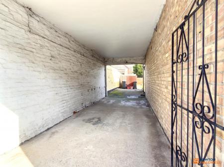 2 bedroom Terraced House for sale in Belvoir Road, Coalville, LE67