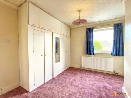 2 bedroom Terraced House for sale in Belvoir Road, Coalville, LE67