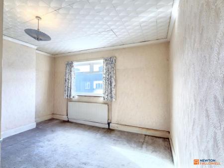 2 bedroom Terraced House for sale in Belvoir Road, Coalville, LE67