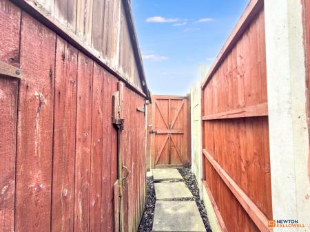 2 bedroom Terraced House for sale in Berrisford Street, Coalville, LE67