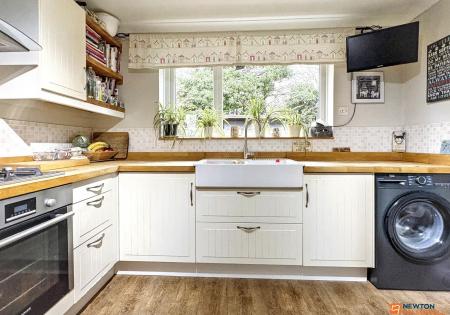 3 bedroom Detached house for sale in Claremont Drive, Ravenstone, LE67