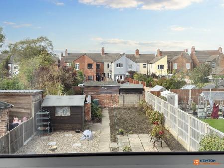 3 bedroom Semi-detached house for sale in Oxford Street, Coalville, LE67