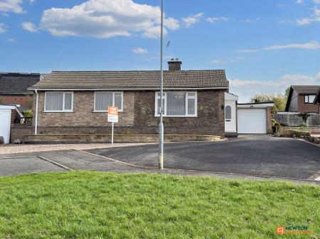 2 bedroom Detached bungalow for sale in Rosedale, Whitwick, LE67