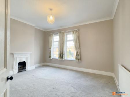 3 bedroom Semi-detached house for sale in Ashby Road, Coalville, LE67