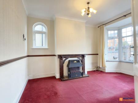 3 bedroom Semi-detached house for sale in Ashby Road, Coalville, LE67