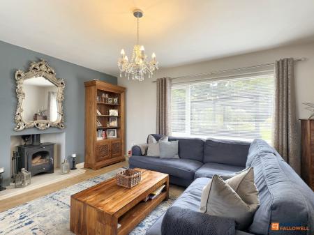 5 bedroom Detached house for sale in Abbotts Oak Drive, Coalville, LE67