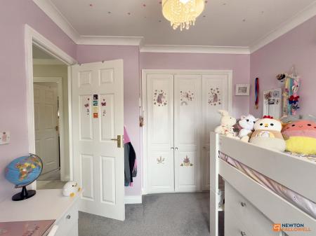 3 bedroom Detached house for sale in Alvis Dale, Rothley, LE7
