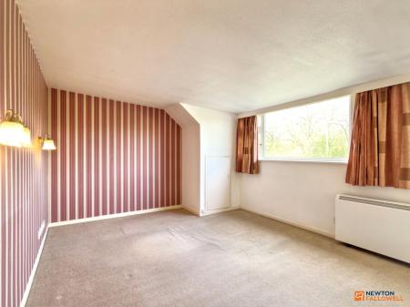 4 bedroom Detached house for sale in Meadow Lane, Coalville, LE67