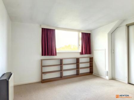 4 bedroom Detached house for sale in Meadow Lane, Coalville, LE67