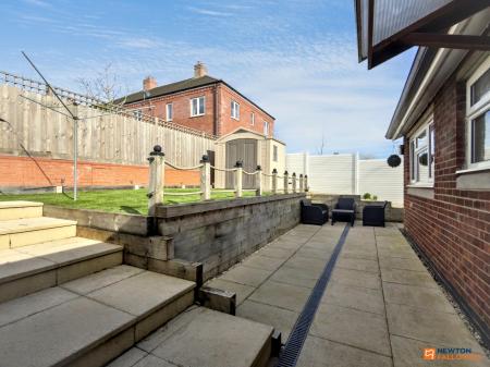 2 bedroom Semi-detached bungalow for sale in Church View, Ibstock, LE67