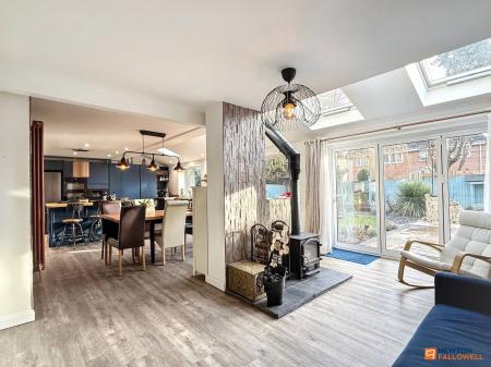 4 bedroom Detached house for sale in Buckingham Road, Coalville, LE67