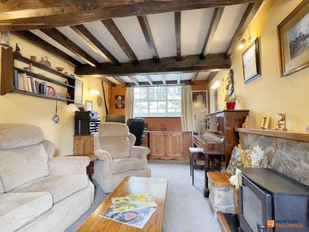 3 bedroom Semi-detached house for sale in Cross Green, Rothley, LE7