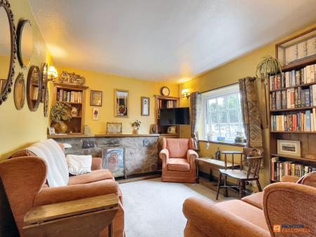 3 bedroom Semi-detached house for sale in Cross Green, Rothley, LE7