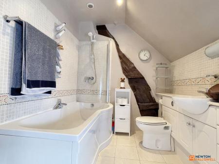 3 bedroom Semi-detached house for sale in Cross Green, Rothley, LE7
