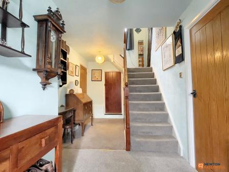 3 bedroom Semi-detached house for sale in Cross Green, Rothley, LE7
