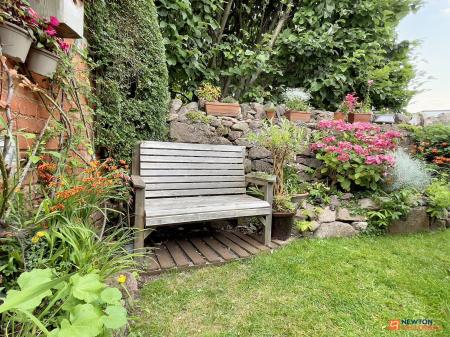 3 bedroom Semi-detached house for sale in Cross Green, Rothley, LE7