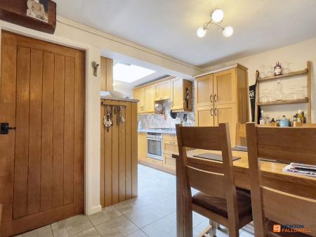 3 bedroom Semi-detached house for sale in Cross Green, Rothley, LE7