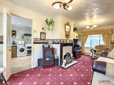 3 bedroom Terraced House for sale in Melrose Road, Thringstone, LE67