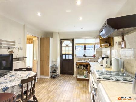 3 bedroom Terraced House for sale in Melrose Road, Thringstone, LE67