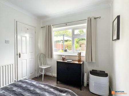 4 bedroom Semi-detached house for sale in Greenhill Road, Coalville, LE67
